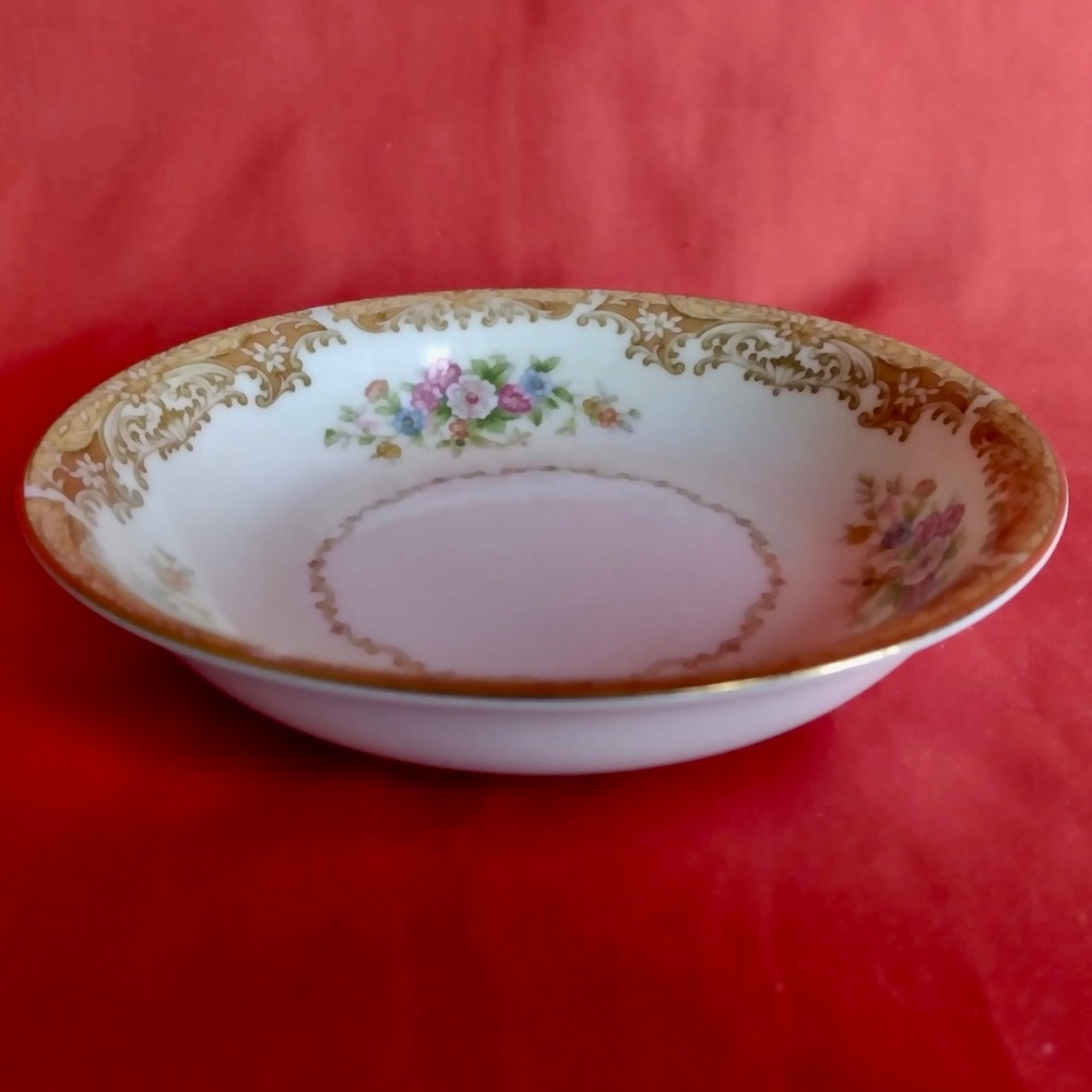 Noritake M Porcelain Fruit Bowl Set of 4